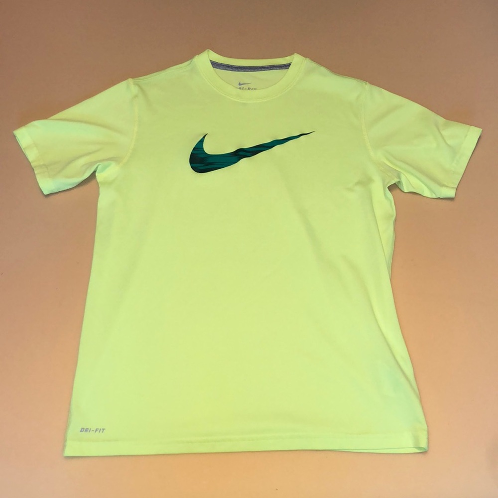 Nike dri-fit t shirt